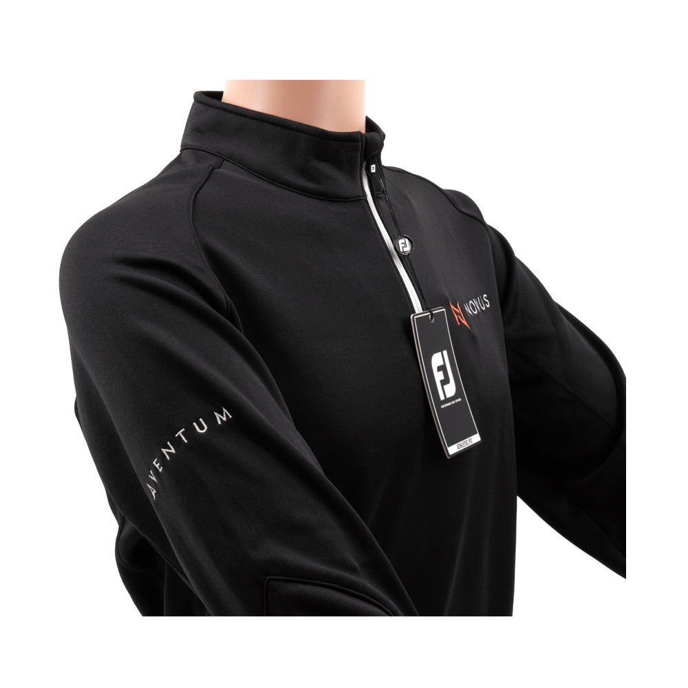 Novus - Quarter Zipped Top - Black